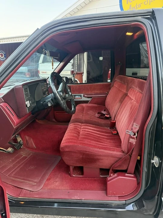 1991 Chevrolet C/K 4th Gen - Image 15 of 31