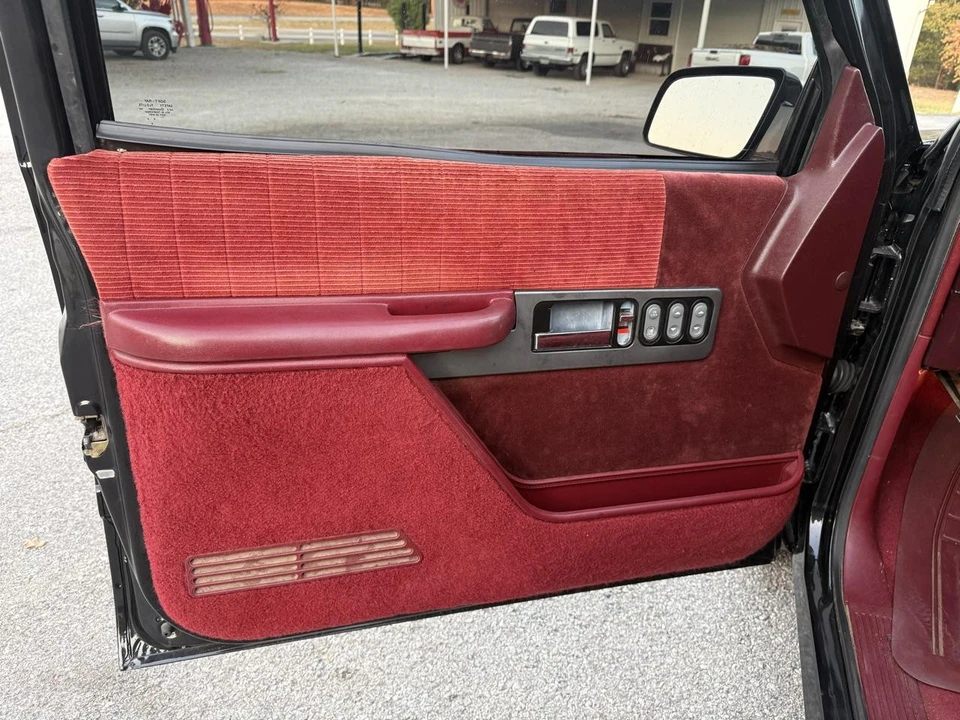 1991 Chevrolet C/K 4th Gen - Image 11 of 31