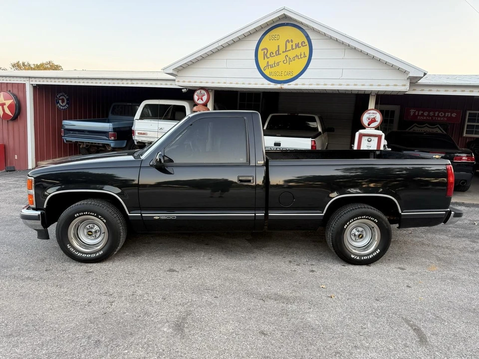 1991 Chevrolet C/K 4th Gen - Image 3 of 31