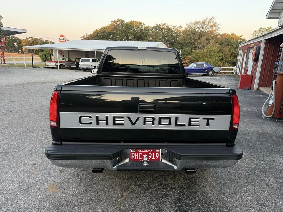 1991 Chevrolet C/K 4th Gen - Image 7 of 31