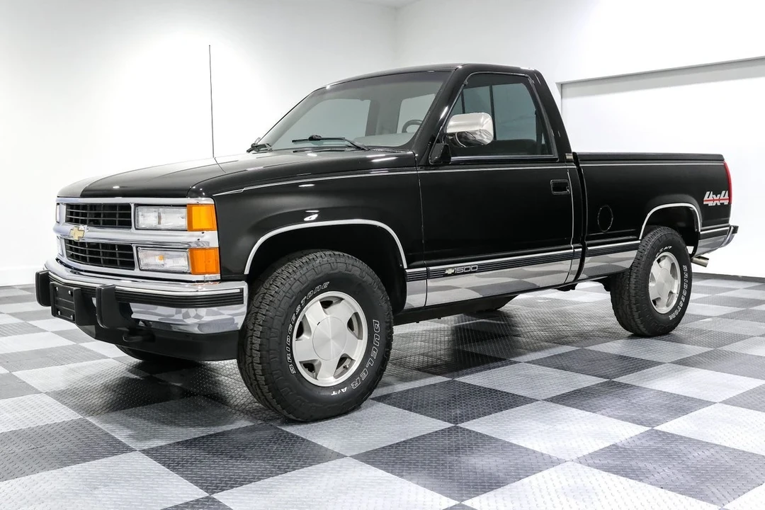 1991 Chevrolet C/K 4th Gen - Image 3 of 21