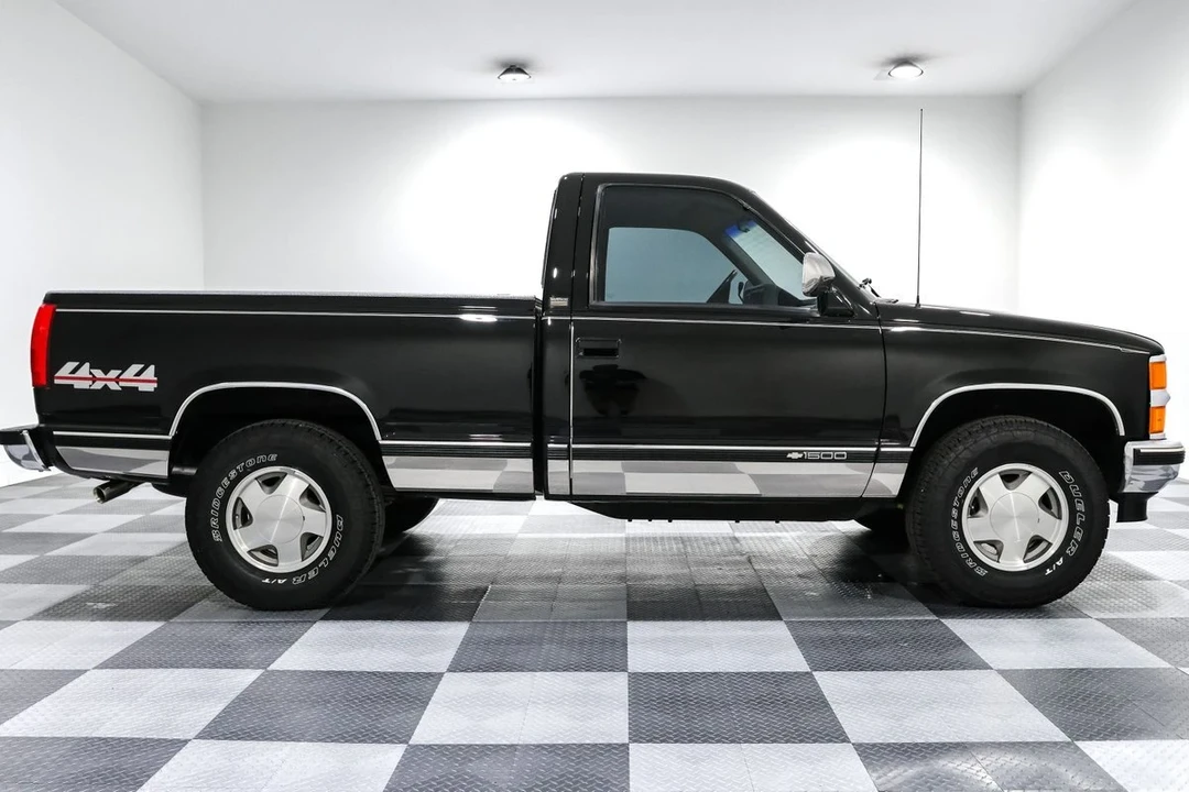 1991 Chevrolet C/K 4th Gen - Image 8 of 21