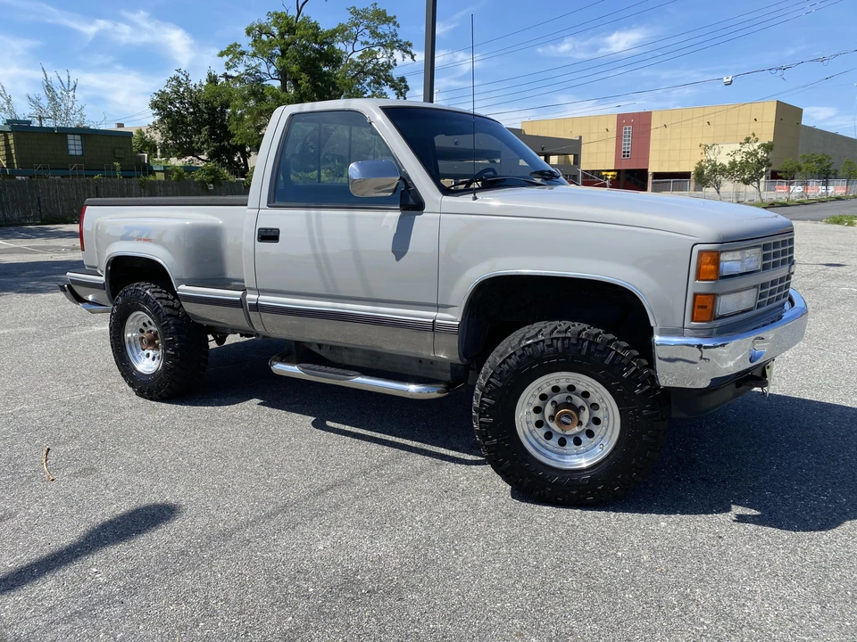 1991 Chevrolet C/K 4th Gen - Image 28 of 31