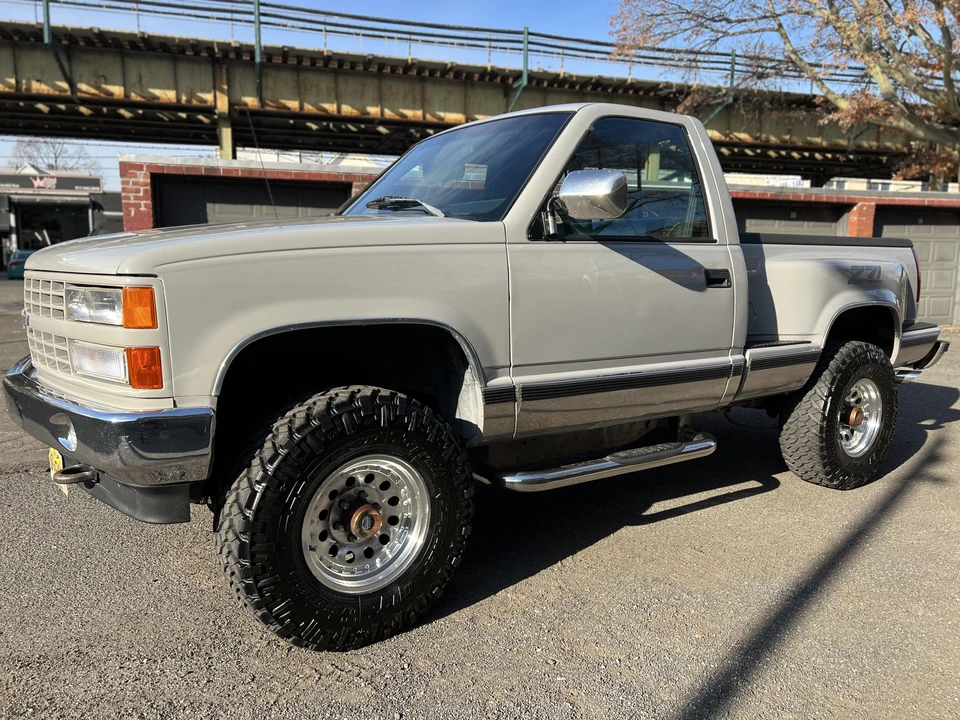 1991 Chevrolet C/K 4th Gen - Image 16 of 31