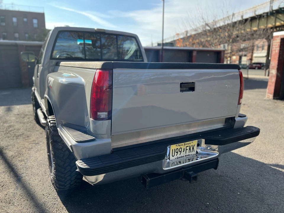 1991 Chevrolet C/K 4th Gen - Image 22 of 31