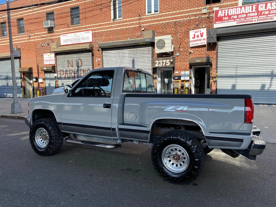 1991 Chevrolet C/K 4th Gen - Image 20 of 31