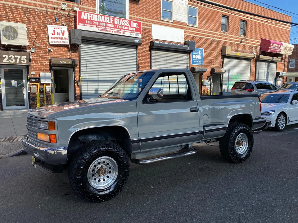1991 Chevrolet C/K 4th Gen - Image 17 of 31