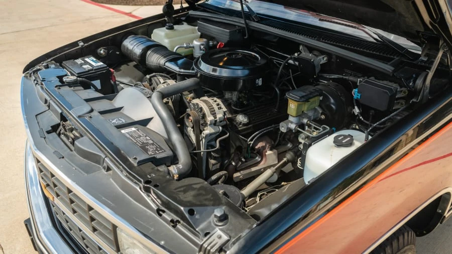 1991 Chevrolet C/K 4th Gen - Image 6 of 12