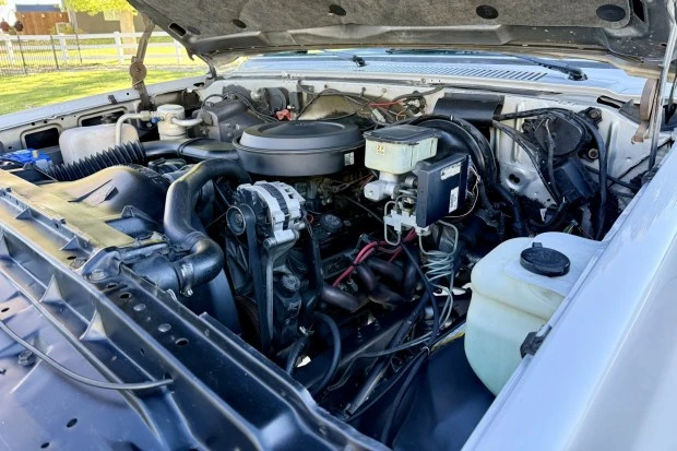 1991 Chevrolet K5 Blazer 2nd Gen - Image 6 of 7