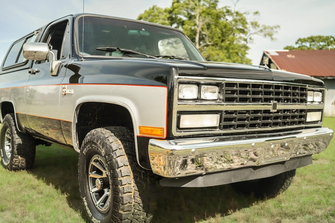 1991 Chevrolet K5 Blazer 2nd Gen - Image 30 of 31