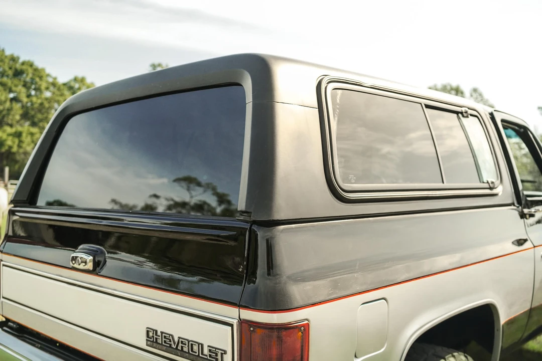 1991 Chevrolet K5 Blazer 2nd Gen - Image 28 of 31