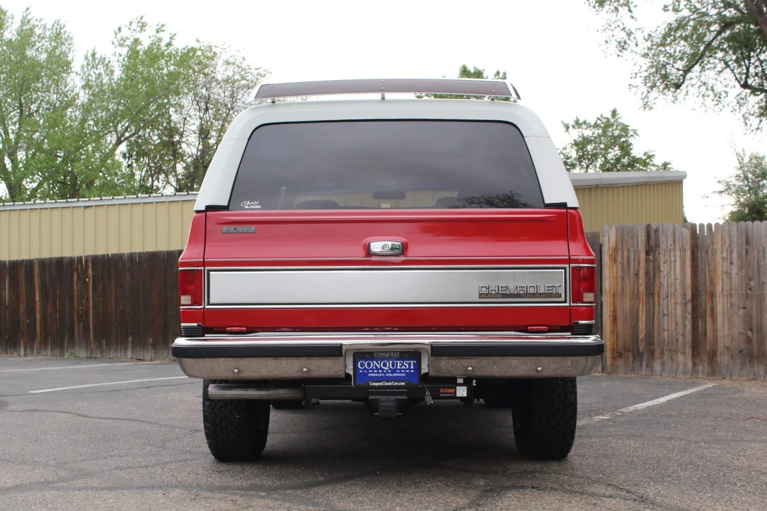 1991 Chevrolet K5 Blazer 2nd Gen - Image 9 of 31
