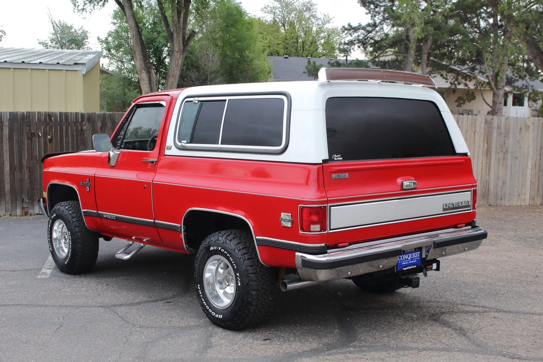 1991 Chevrolet K5 Blazer 2nd Gen - Image 6 of 31