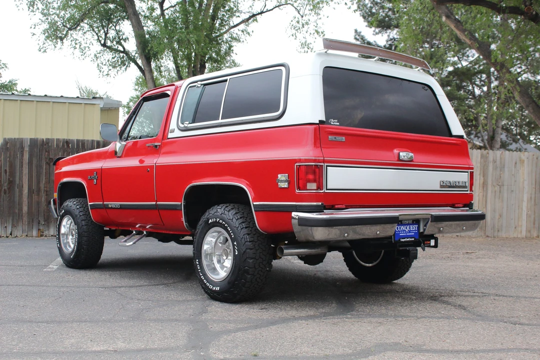 1991 Chevrolet K5 Blazer 2nd Gen - Image 7 of 31