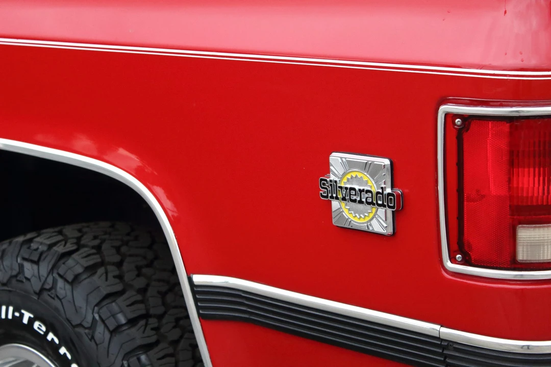 1991 Chevrolet K5 Blazer 2nd Gen - Image 30 of 31