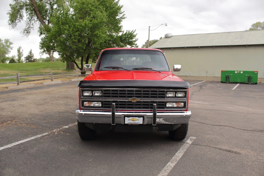 1991 Chevrolet K5 Blazer 2nd Gen - Image 15 of 31