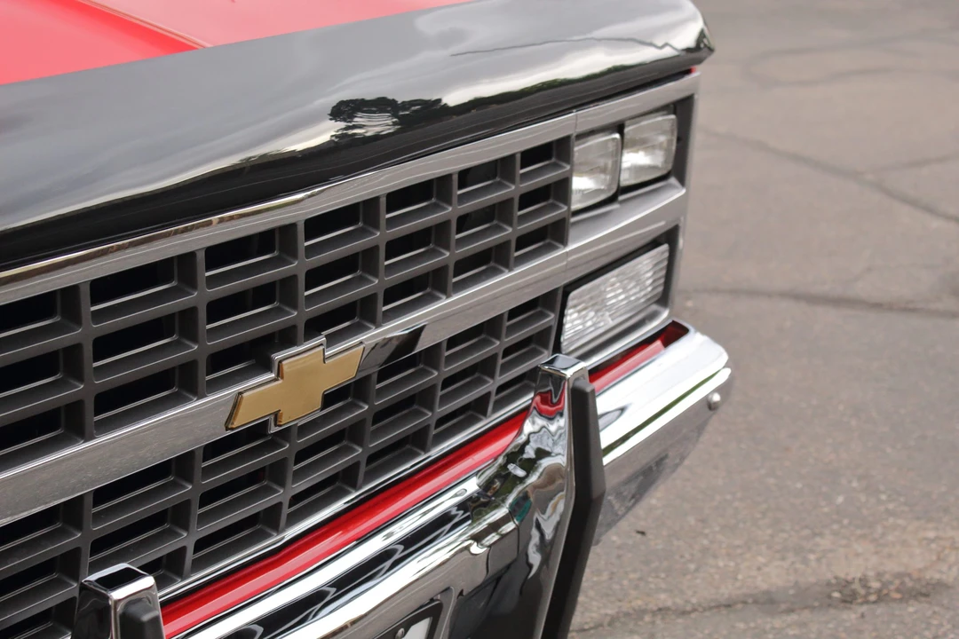 1991 Chevrolet K5 Blazer 2nd Gen - Image 29 of 31