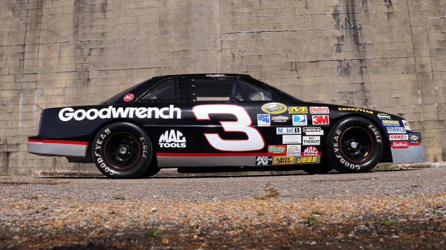 1991 Chevrolet Lumina - Image 8 of 12