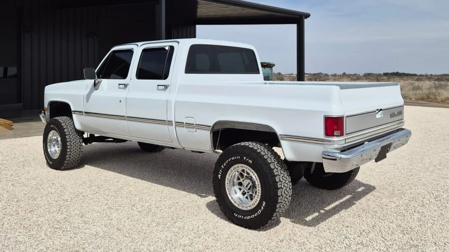 1991 Chevrolet C/K 4th Gen - Image 4 of 11