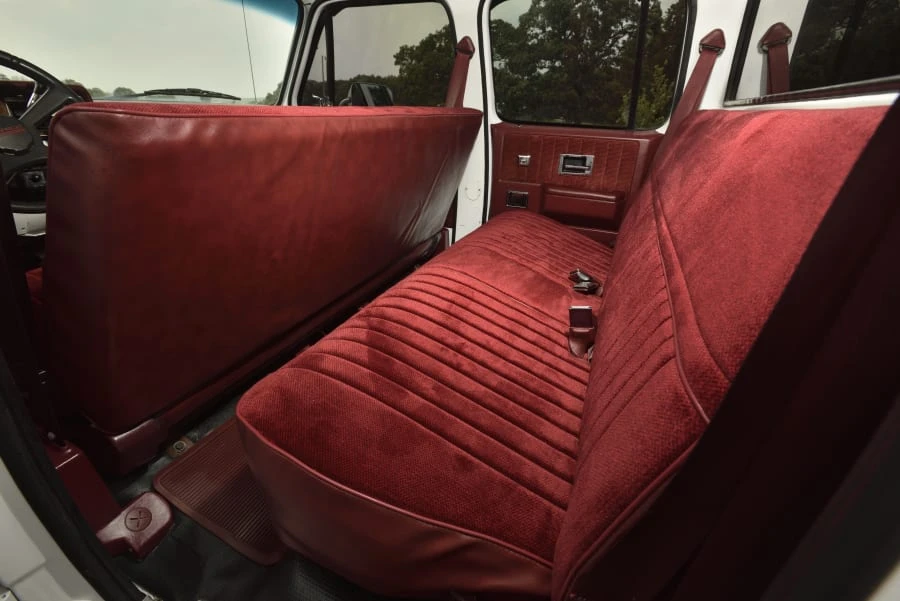 1991 Chevrolet C/K 4th Gen - Image 28 of 31