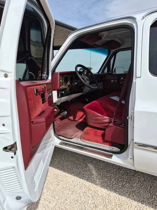 1991 Chevrolet C/K 4th Gen - Image 5 of 11