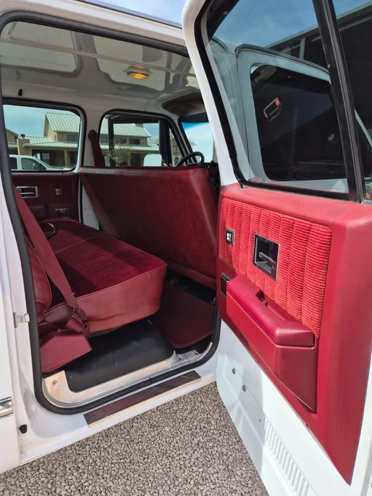 1991 Chevrolet C/K 4th Gen - Image 7 of 11