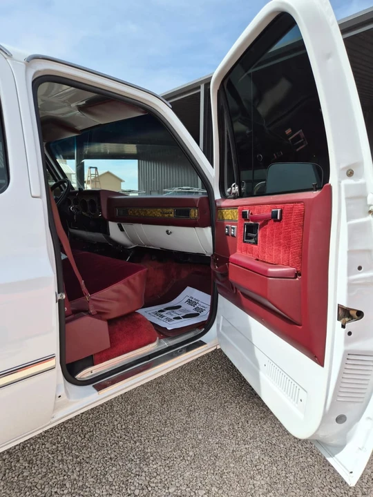 1991 Chevrolet C/K 4th Gen - Image 8 of 11