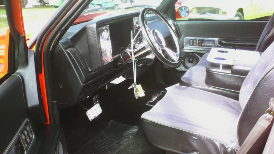 1991 Chevrolet C/K 4th Gen - Image 2 of 3