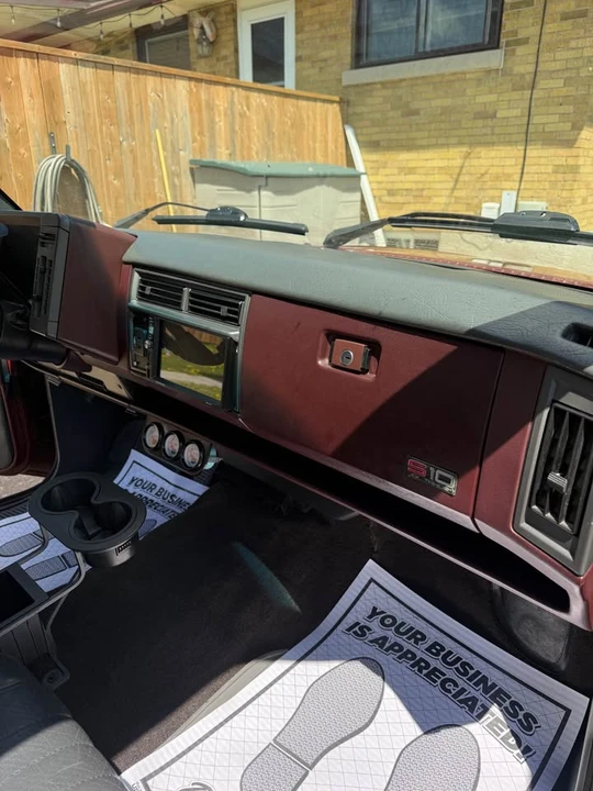 1991 Chevrolet S-10 - Image 4 of 19