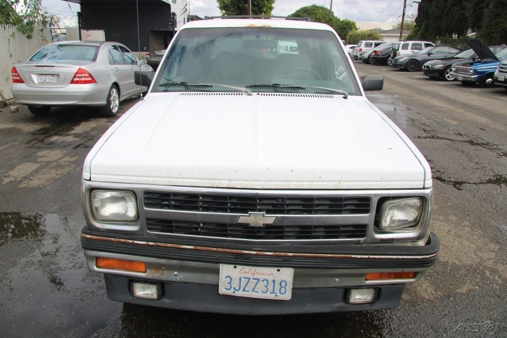 1991 Chevrolet S-10 Blazer 1st Gen - Image 9 of 21