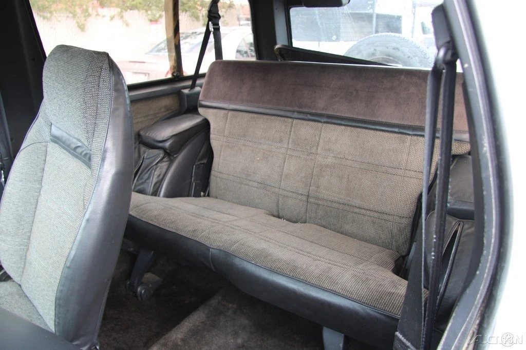 1991 Chevrolet S-10 Blazer 1st Gen - Image 17 of 21