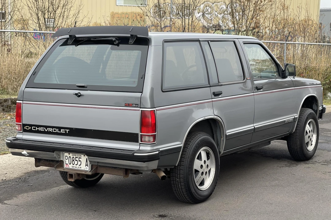 1991 Chevrolet S-10 Blazer 1st Gen - Image 4 of 31