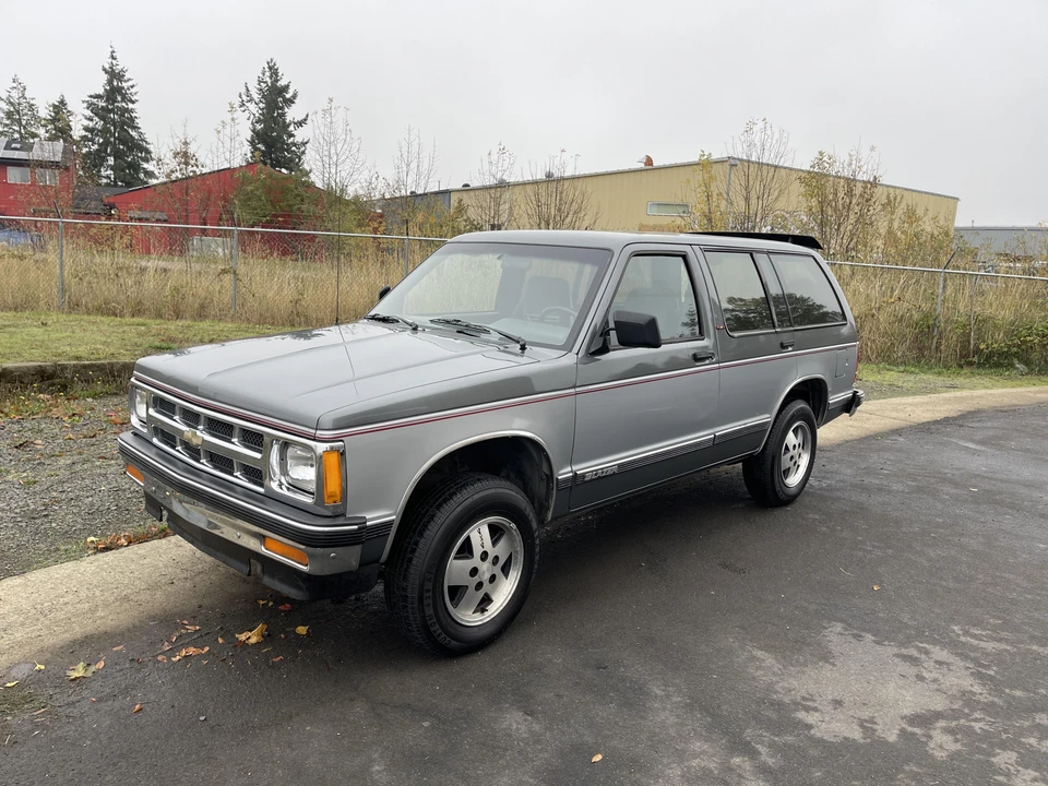 1991 Chevrolet S-10 Blazer 1st Gen - Image 8 of 31
