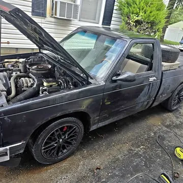 1991 Chevrolet S-10 EL Short Bed