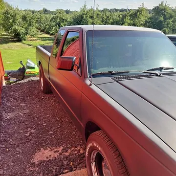 1991 Chevrolet S-10 LS Pickup 4D 4 1/2 ft