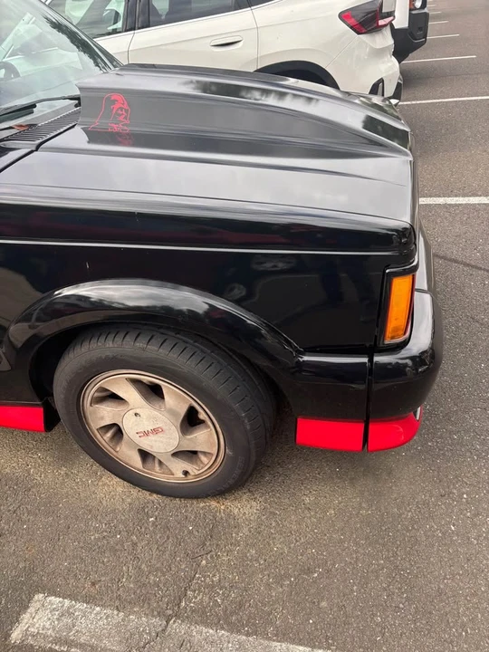 1991 Chevrolet S-10 - Image 6 of 8