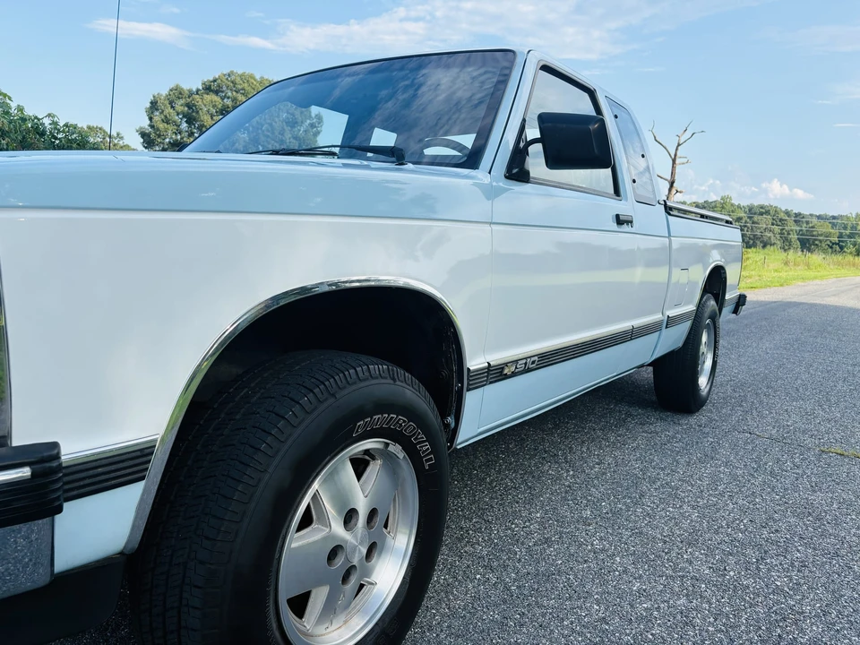 1991 Chevrolet S-10 - Image 25 of 31