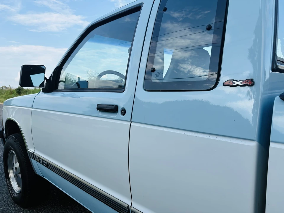 1991 Chevrolet S-10 - Image 27 of 31