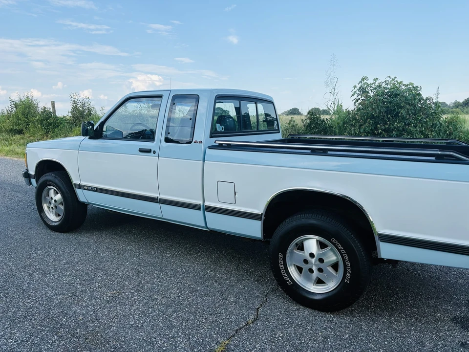 1991 Chevrolet S-10 - Image 10 of 31