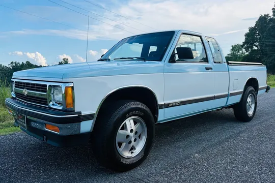 1991 Chevrolet S-10 Tahoe Maxi-Cab V6 4×4