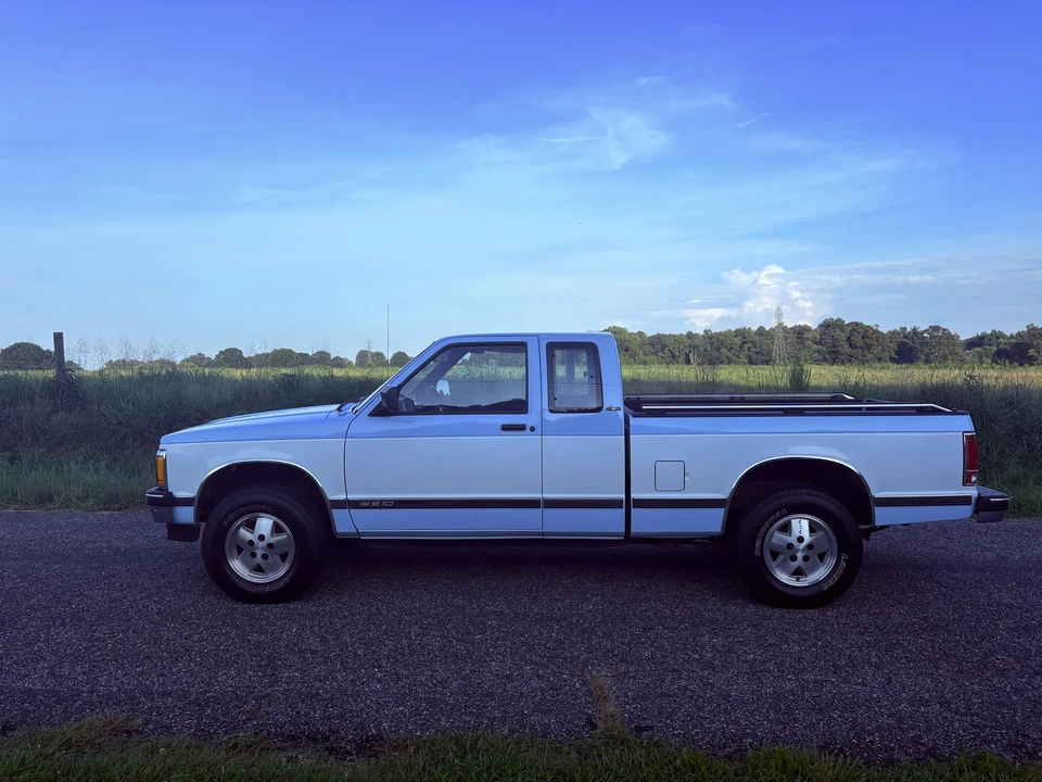 1991 Chevrolet S-10 - Image 9 of 31