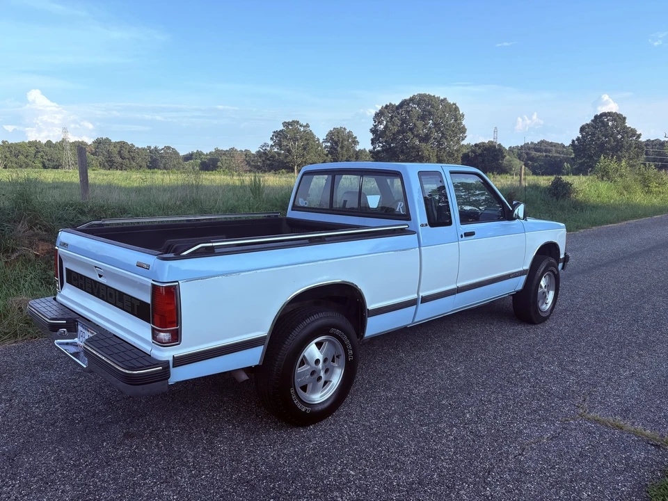 1991 Chevrolet S-10 - Image 13 of 31