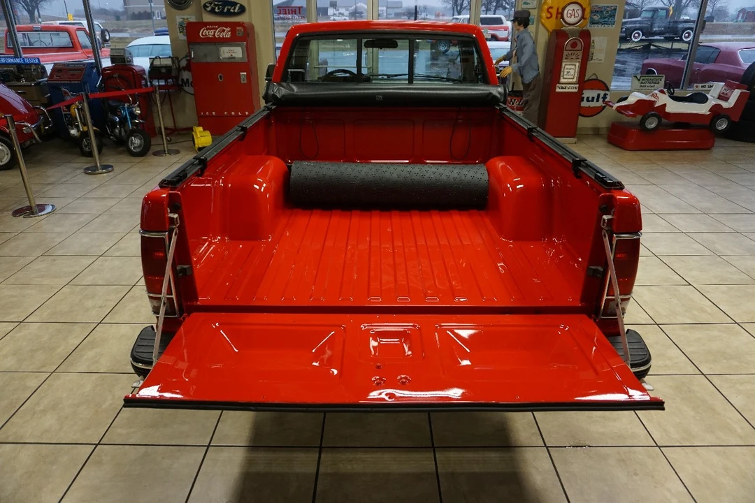 1991 Chevrolet S-10 - Image 9 of 21
