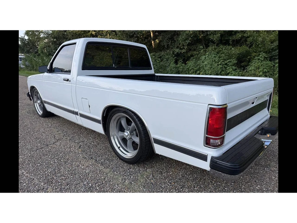1991 Chevrolet S-10 - Image 3 of 10