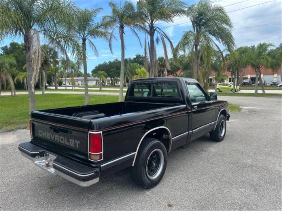 1991 Chevrolet S-10 - Image 14 of 18