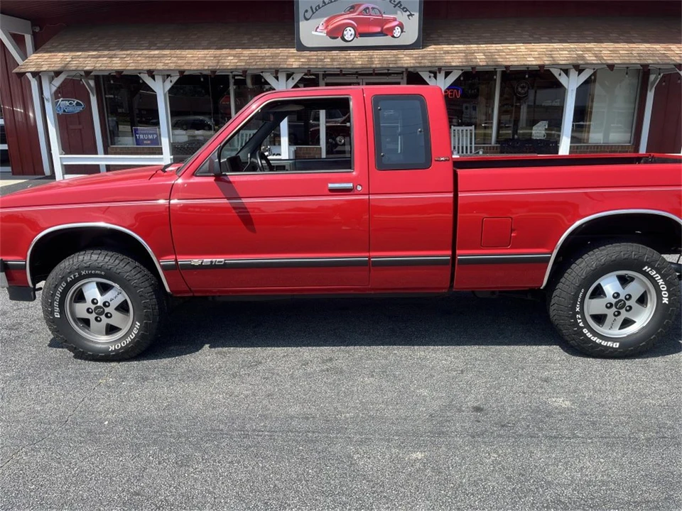 1991 Chevrolet S-10 - Image 5 of 17