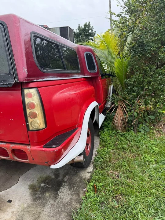 1991 Chevrolet Silverado - Image 2 of 6