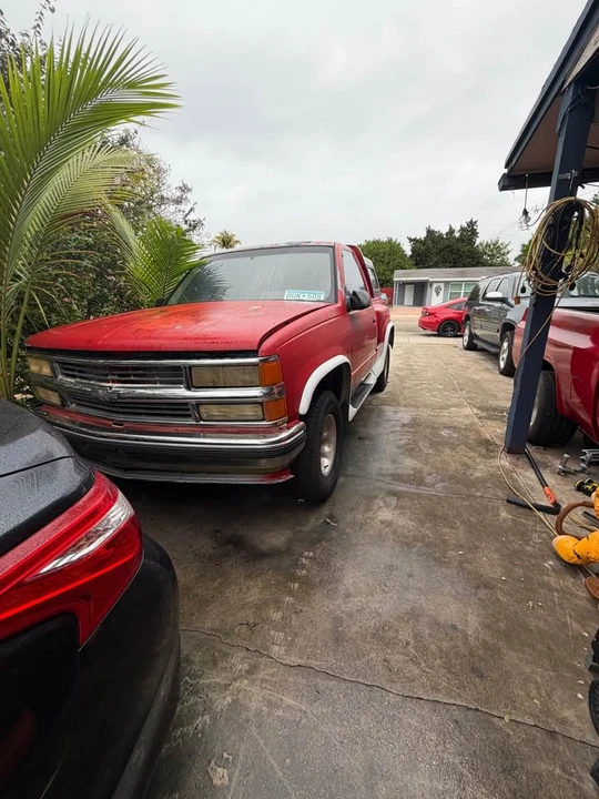 1991 Chevrolet Silverado - Image 3 of 6