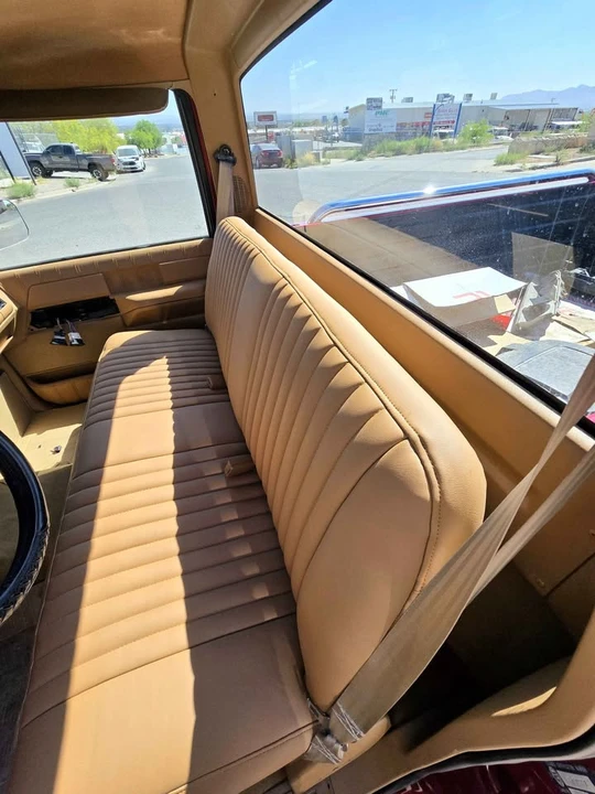 1991 Chevrolet Silverado - Image 17 of 21