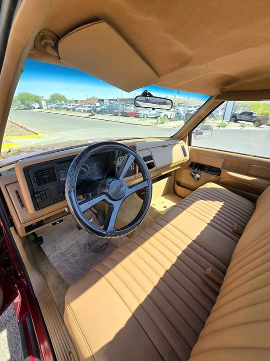 1991 Chevrolet Silverado - Image 16 of 21